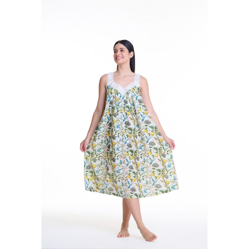 Arabella Lace V Neck image number 2